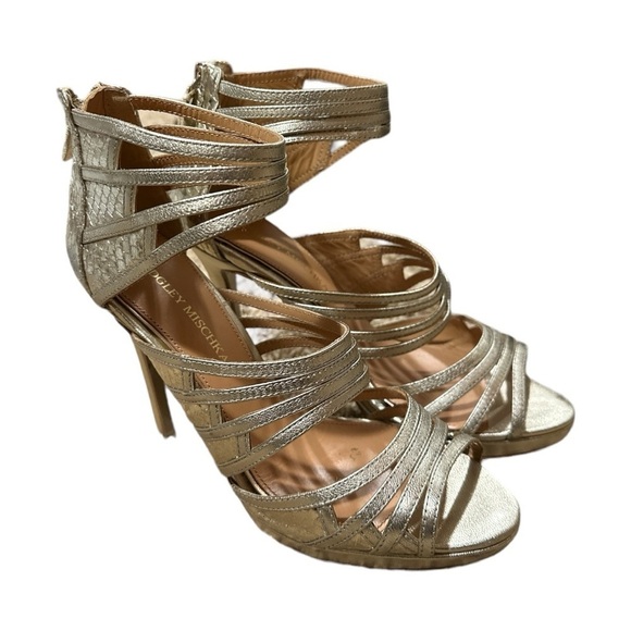EUC - Badgley Mischka Fonda Metallic Strappy Heels - size 7.5 - Picture 2 of 7